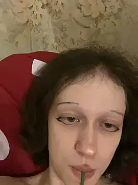 XXX chat uživo modela AliceVane