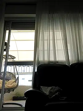 دردشة Alisasex@xh الجنسية المباشرة