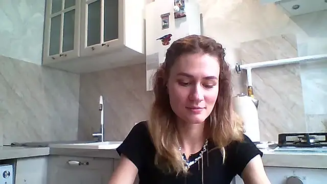 Show modela DeanneGilcher na web-kameri