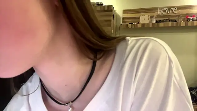 Pokazy przed kamerką – PollyDream