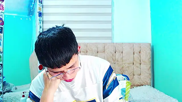 Czat XXX na żywo – _justinmoon2