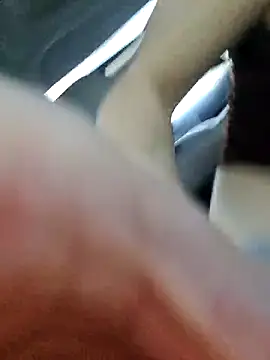 GroaningJute élő XXX-chatje