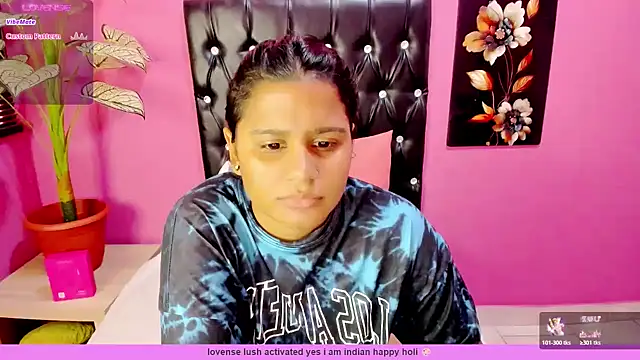 INDIANFLAMEn Live XXX chat