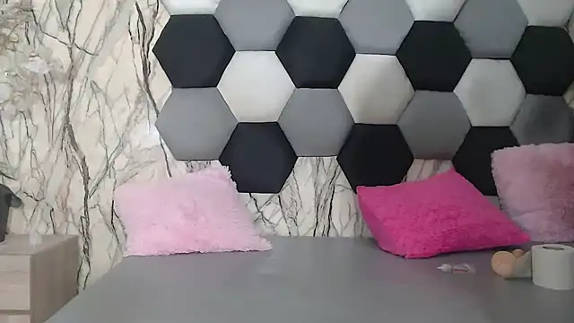 AntonellaBlanc Chat XXX in diretta