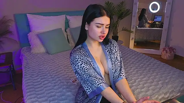 Chat +18 de Silena_sky ao vivo