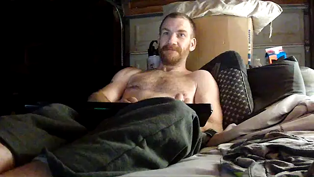 Tiggitytomociti webkamerás műsora