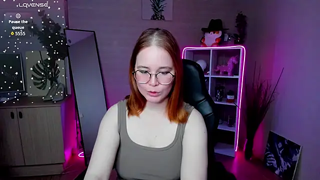 Anny_Twelvetrees – Kamerová šou