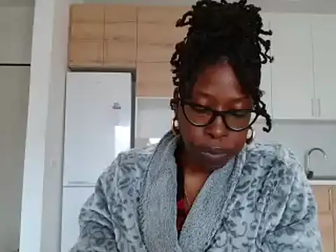 MasterIndigo: вебкам-шоу