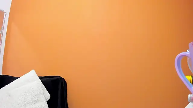 Chat +18 de b3cky_ ao vivo