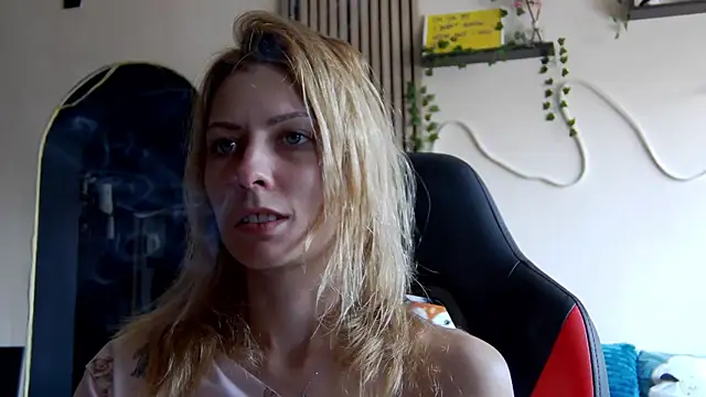 karo123421 Chat XXX in diretta