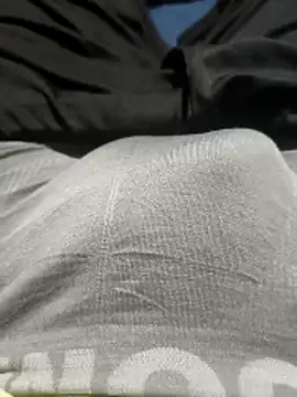 Aaia93 在線直播表演