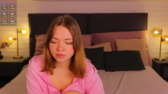 Kiss_Moon's Live XXX Chat