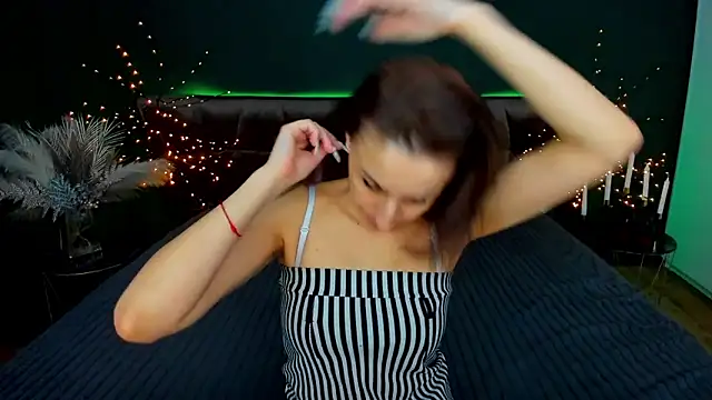 Chat +18 de Rebecca_Diamond ao vivo