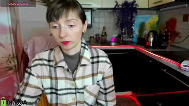 TayanaJons Chat XXX in diretta