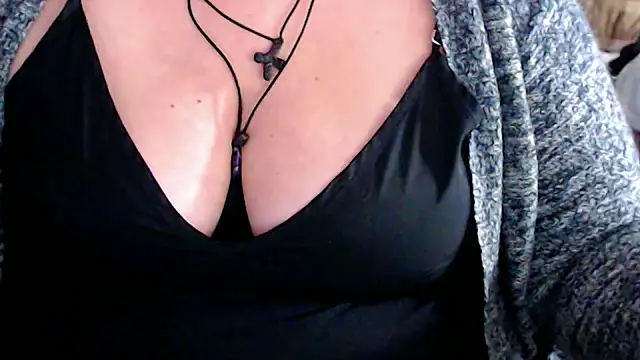 mayasmith লাইভ XXX চ্যাট