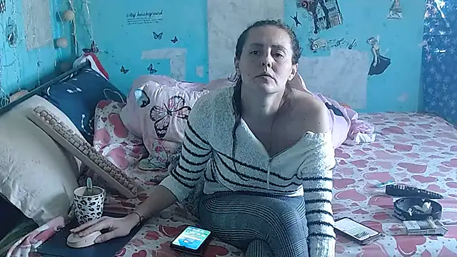 brighteyes77 Webcam show