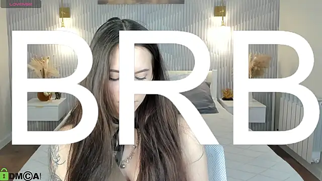 XXX chat uživo modela elise_robbie