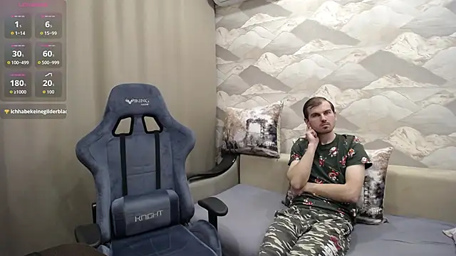 SerzhKorol1's Live XXX Chat