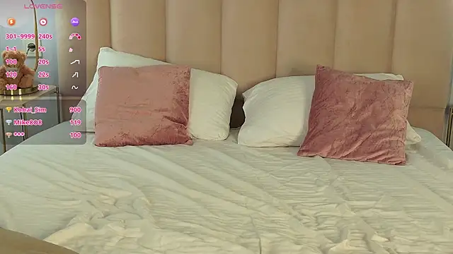 Živý XXX chat AdoraCortes