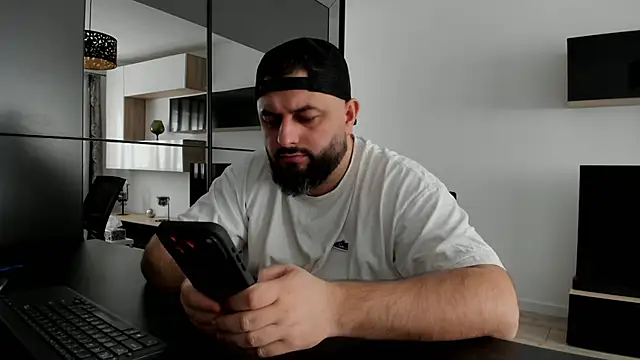 DravenPeak's Live XXX Chat