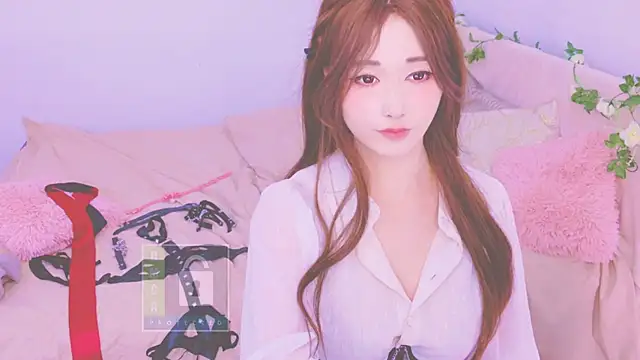 LongoriaEva 现场XXX聊天