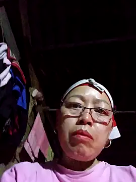 Agnes-baby: вебкам-шоу