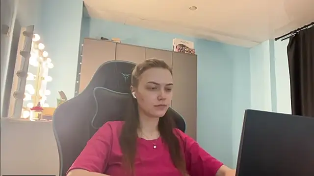 دردشة AndreeMerryman الجنسية المباشرة