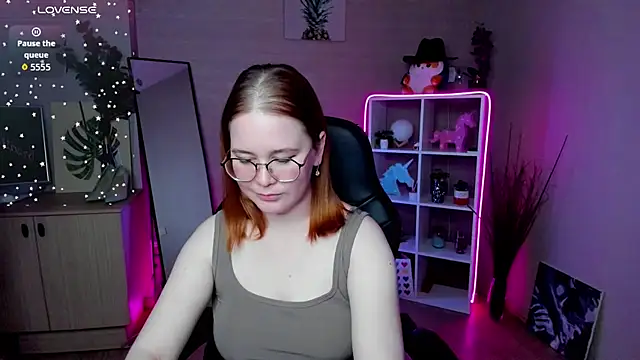 XXX chat uživo modela Anny_Twelvetrees