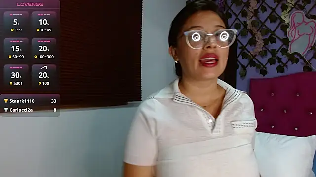 Sophie-Hot- – Naživo XXX chat