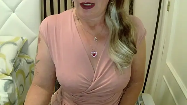 แชท XXX สดของ xxNoeliaxx