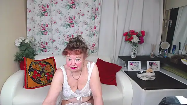 YourHotGranny Live XXX-chat