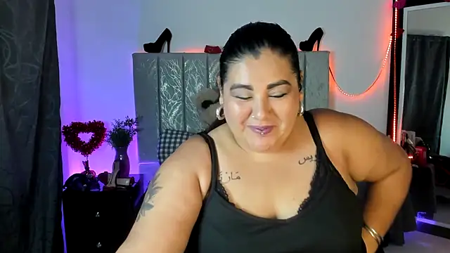 AndreaKinky Chat XXX in diretta