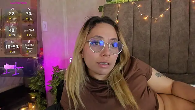 LanaMills_ Live XXX-Chat