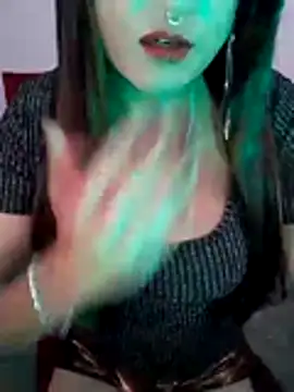 Cutie-Whiskey1 现场XXX聊天