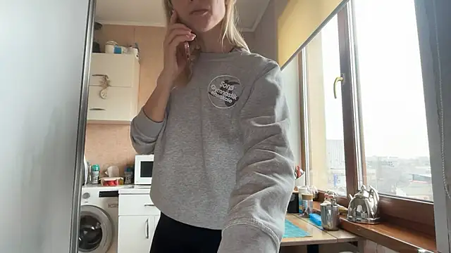 Show modela AngelJeni na web-kameri