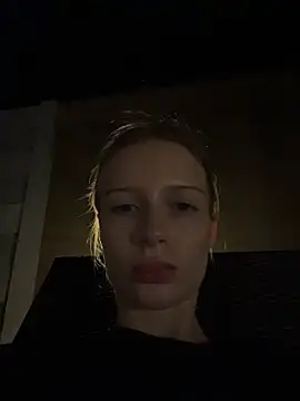 ViviennMur: απευθείας συνομιλία ΧΧΧ