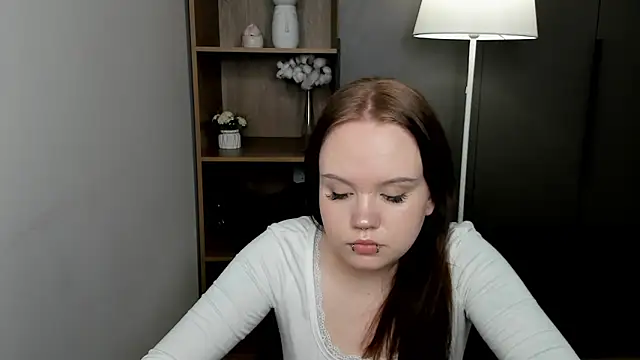 Chat +18 de LeahAllsop ao vivo