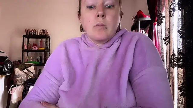 kisicaxx Chat XXX in diretta