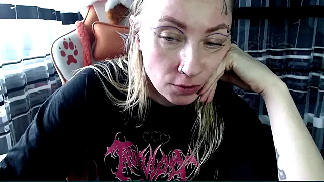 cold_lollipop's Live XXX Chat