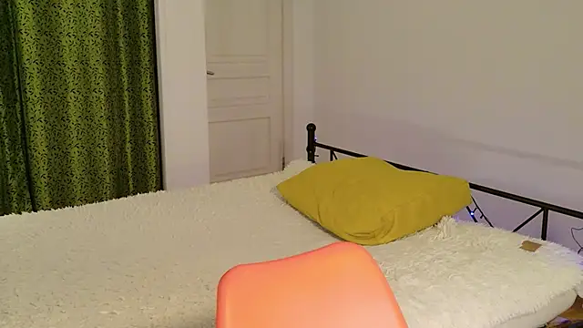 ItsAlisia live XXX chat