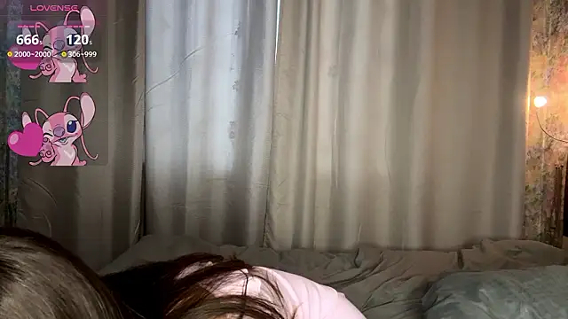 LoraDavi's Live XXX Chat