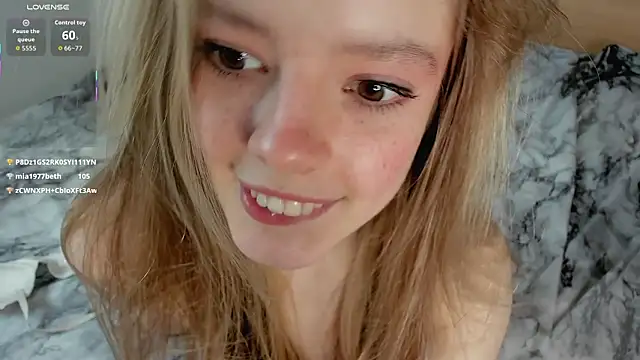 TiffinyMergist's Live XXX Chat