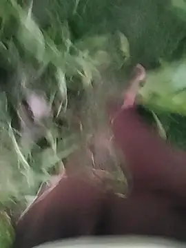 ThethunderPoのライブXXXチャット