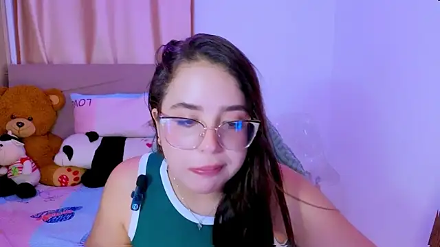 _alicia_z: απευθείας συνομιλία ΧΧΧ