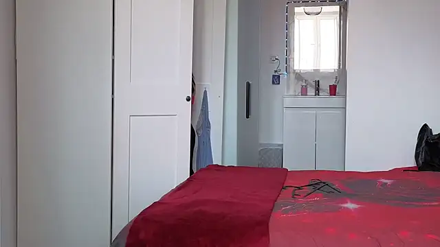 HotSpicyGujju's Live XXX Chat