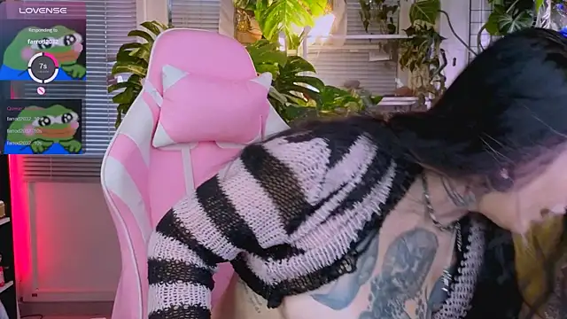 jelya_sg লাইভ XXX চ্যাট