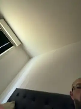 Guitccch – Naživo XXX chat