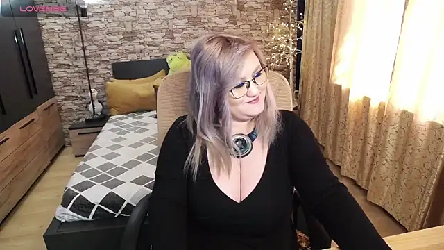 Nimphotease লাইভ XXX চ্যাট