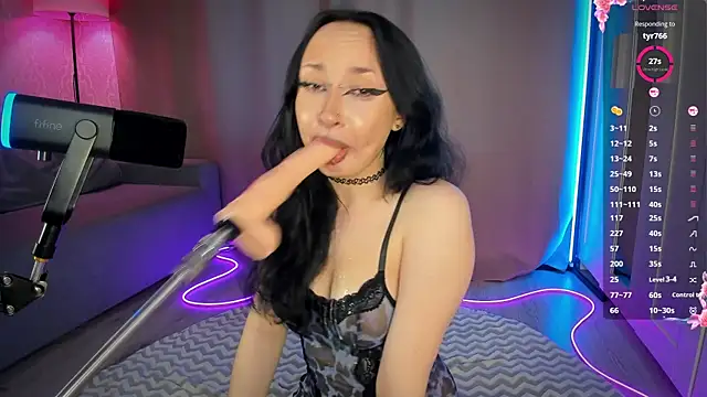 Juicy_Vikki – Live XXX-chat