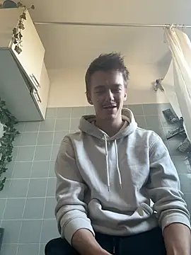 Toyjungee's Live XXX Chat